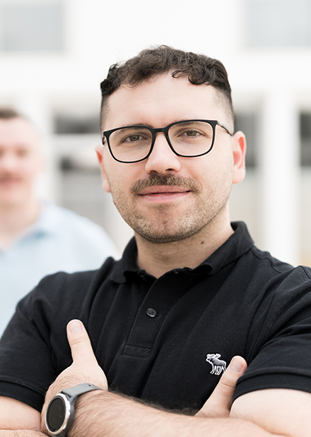 Alexander Hötz - Your contact for smart investments & security at IT Financial